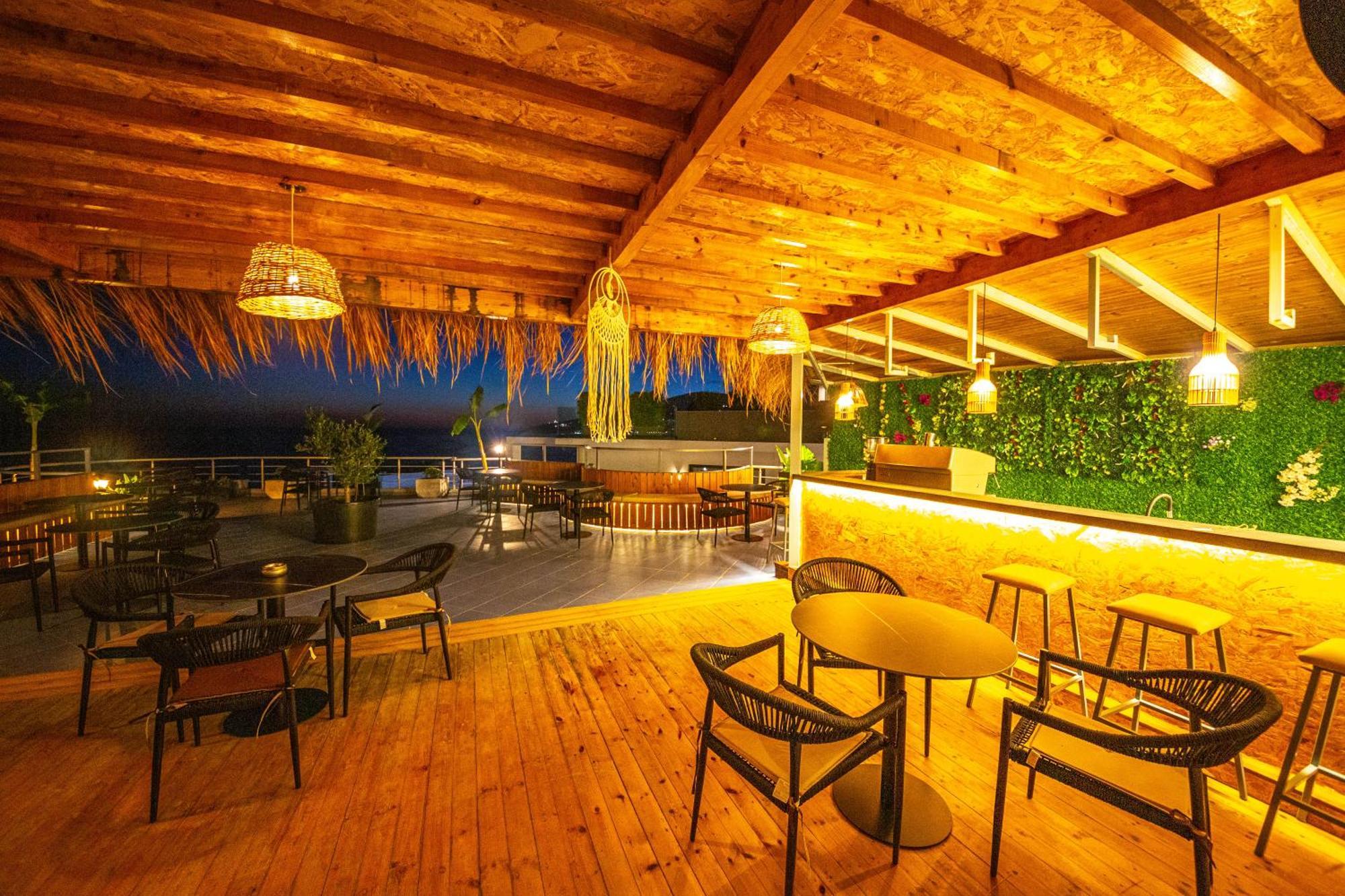 Hotel Sea Breeze Σαράντα Εξωτερικό φωτογραφία