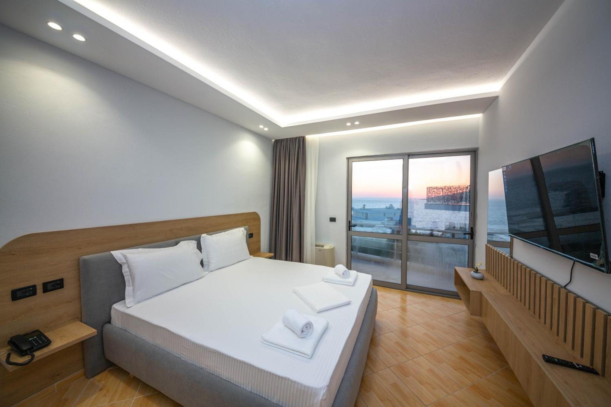 Hotel Sea Breeze Σαράντα Εξωτερικό φωτογραφία