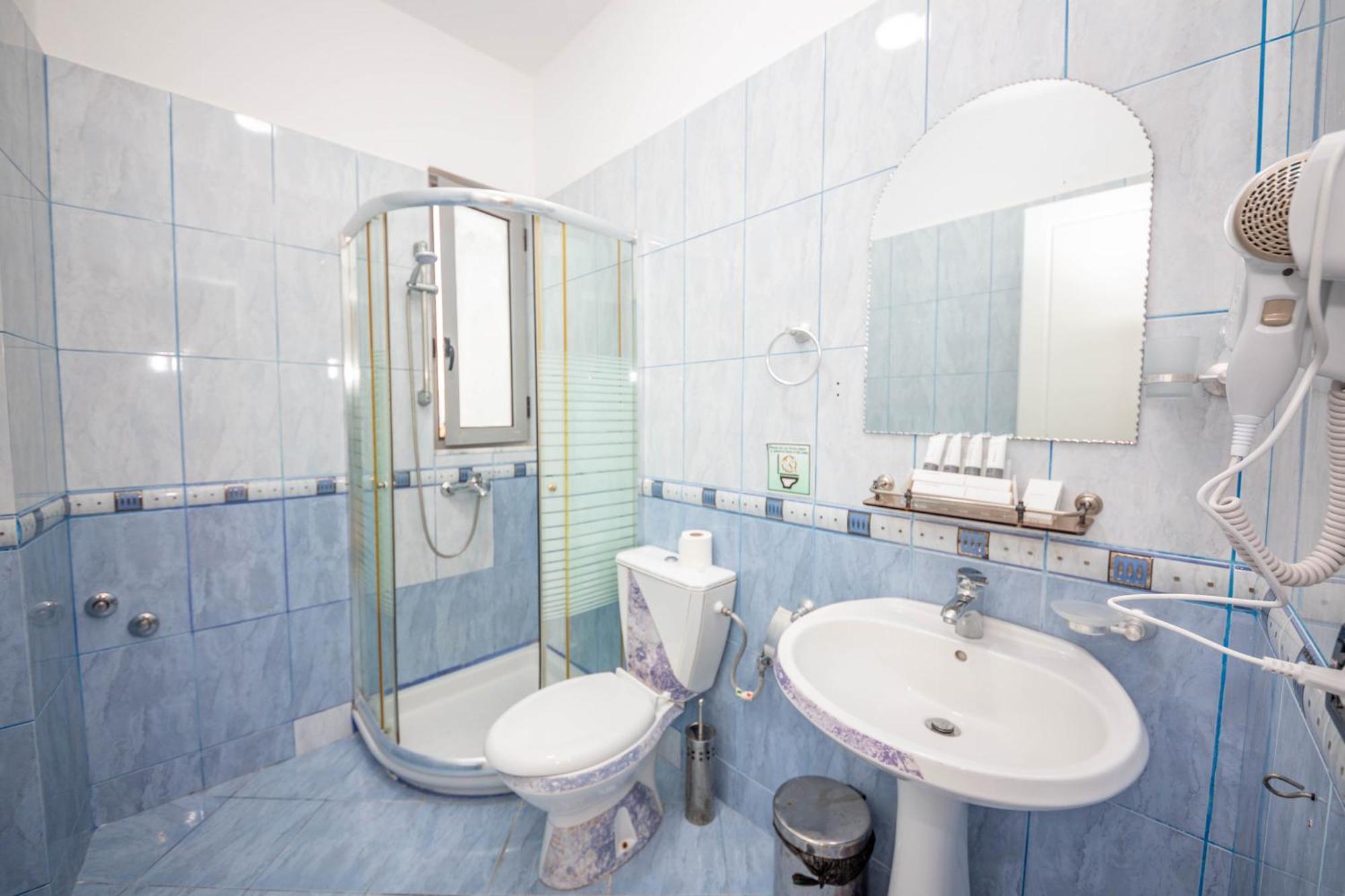 Hotel Sea Breeze Σαράντα Εξωτερικό φωτογραφία