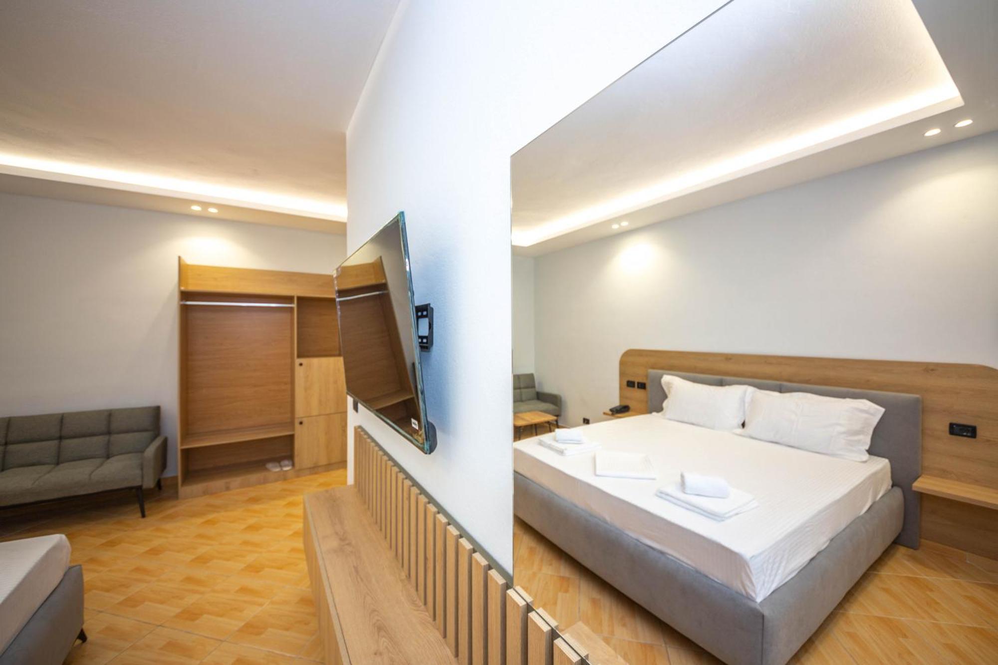 Hotel Sea Breeze Σαράντα Εξωτερικό φωτογραφία